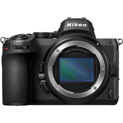 Nikon Z5 Body Aynasız Fotoğraf Makinesi - 1