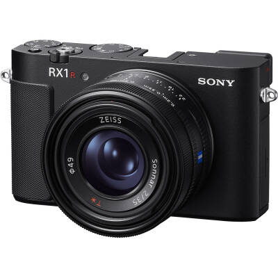 Sony RX1R III Dijital Fotoğraf Makinesi - 3