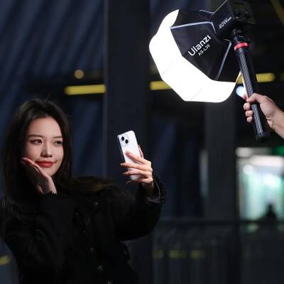 Ulanzi AS-L30 30cm Mini Bowens Montajlı Softbox - 2