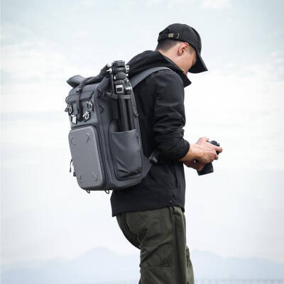 Ulanzi BP04 Hard Shell Kamera Sırt Çantası 25L - 6